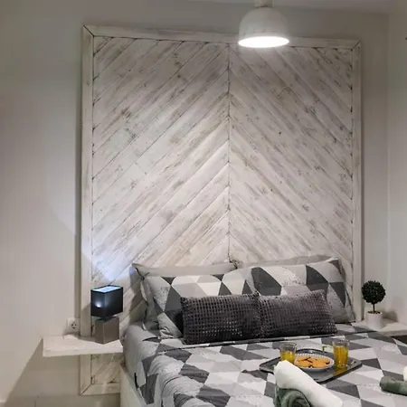 Bella Partenza Studio *
