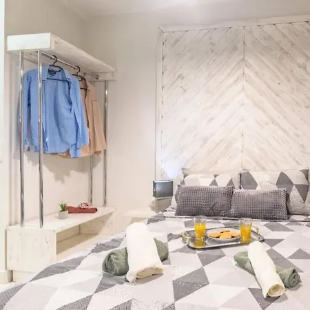Bella Partenza Studio Corfu (city)