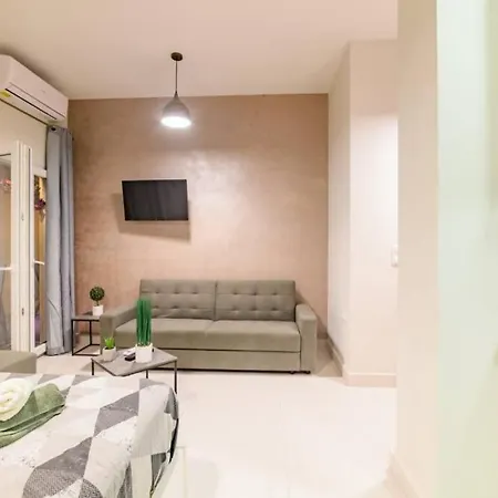 Bella Partenza Studio *